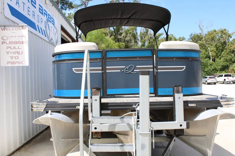 Slide: The Image of Qwest E CLASS 2022 - 2