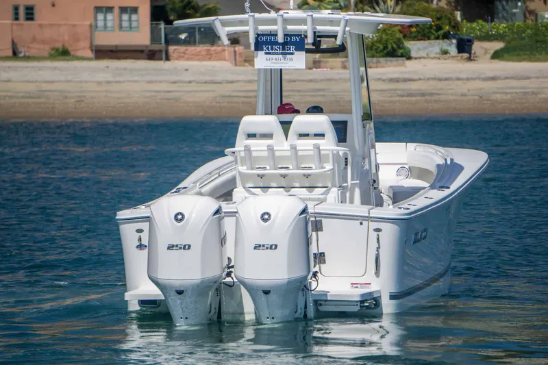 Slide: The Image of Regulator Marine 25 2014 - 6