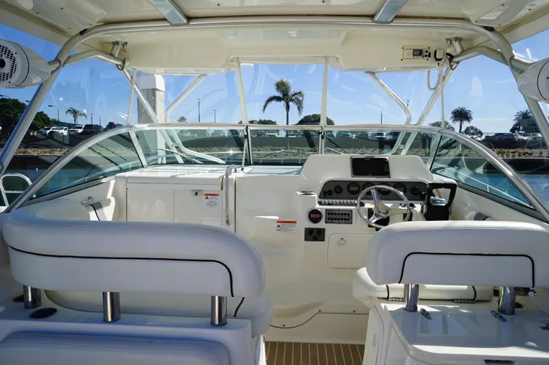 Slide: The Image of Wellcraft 290 Coastal 2006 - 7