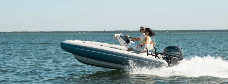 The Image of Zodiac Nautic Yachtline 4.0 2027 - 0