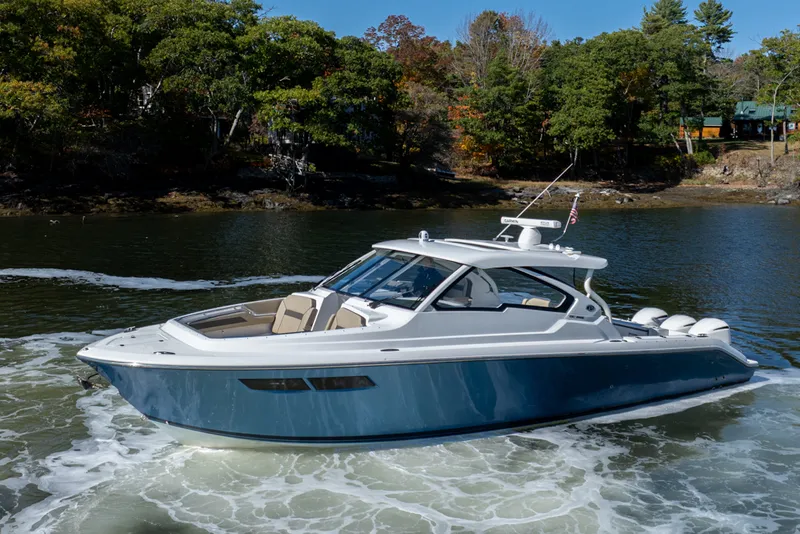 Slide: The Image of Pursuit DC 365 DUAL CONSOLE 2019 - 13