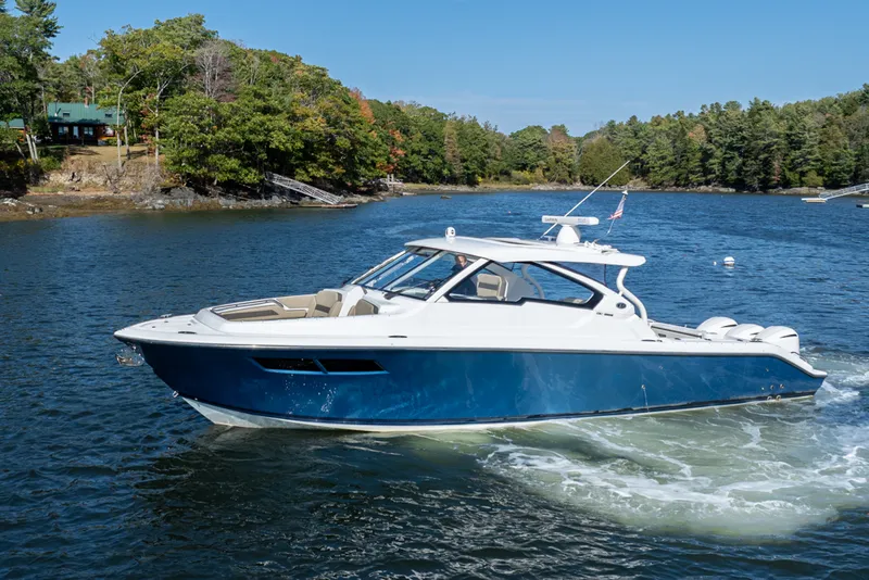 Slide: The Image of Pursuit DC 365 DUAL CONSOLE 2019 - 1