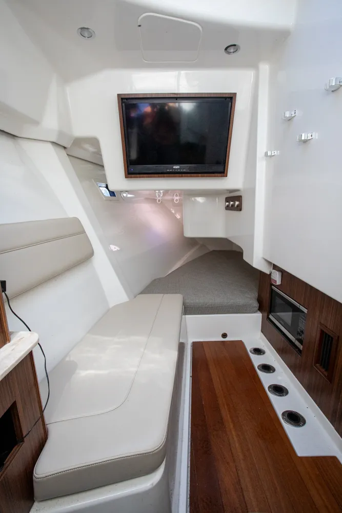Slide: The Image of Pursuit DC 365 DUAL CONSOLE 2019 - 22