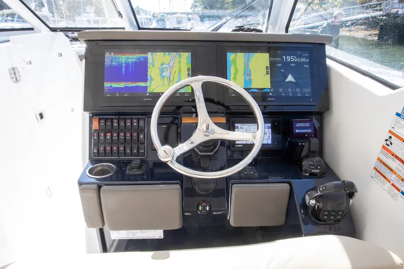 Slide: The Image of Pursuit DC 365 DUAL CONSOLE 2019 - 19