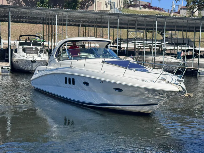 Slide: The Image of Sea Ray 38 Sundancer 2007 - 3