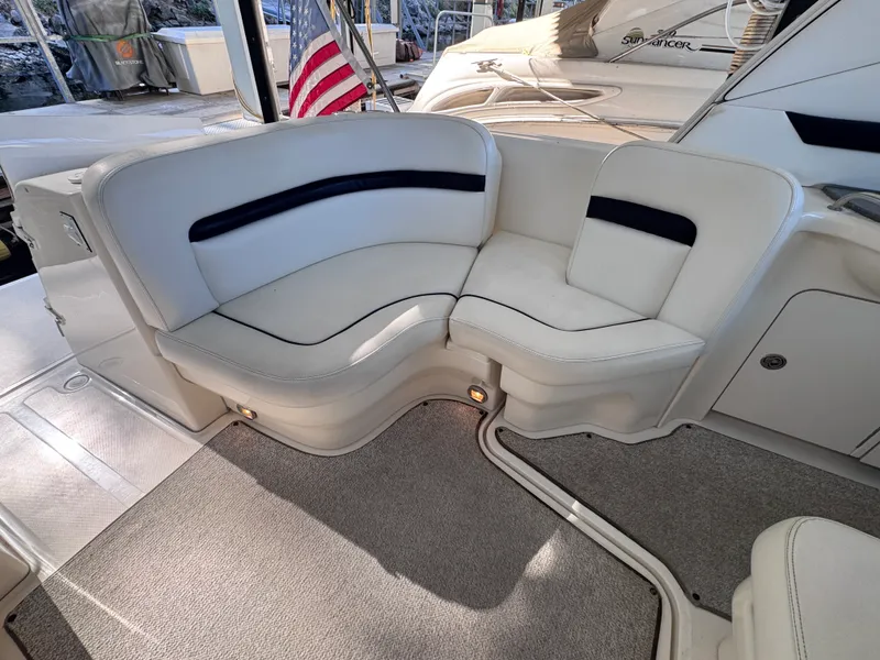 Slide: The Image of Sea Ray 38 Sundancer 2007 - 14