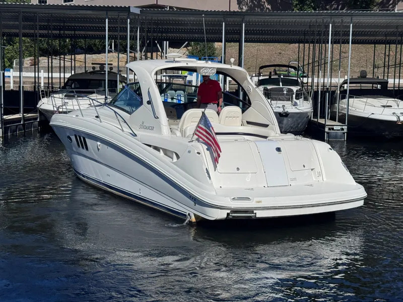 Slide: The Image of Sea Ray 38 Sundancer 2007 - 1