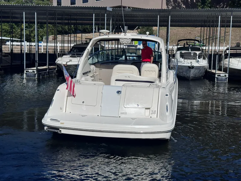 Slide: The Image of Sea Ray 38 Sundancer 2007 - 7