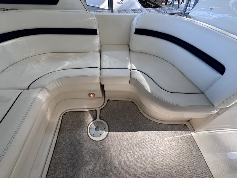 Slide: The Image of Sea Ray 38 Sundancer 2007 - 15