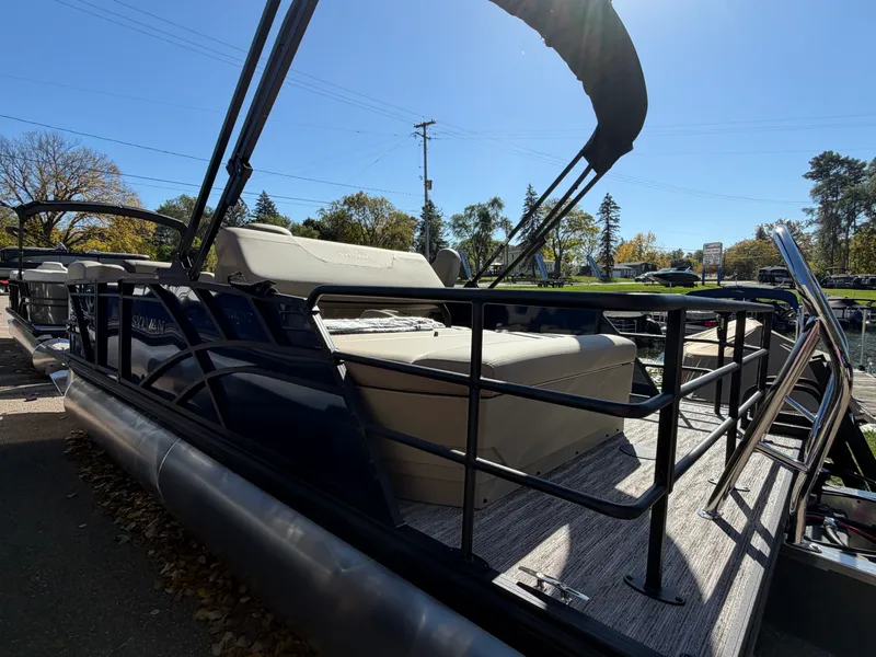 Slide: The Image of Sylvan MIRAGE 822 CLZ DH 2027 - 2