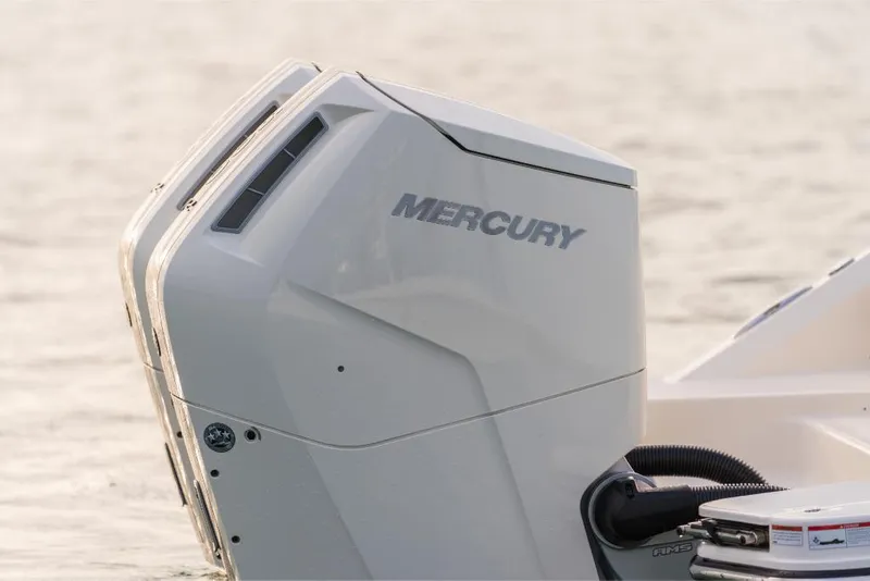 Slide: The Image of Boston Whaler 360 Outrage 2026 - 33