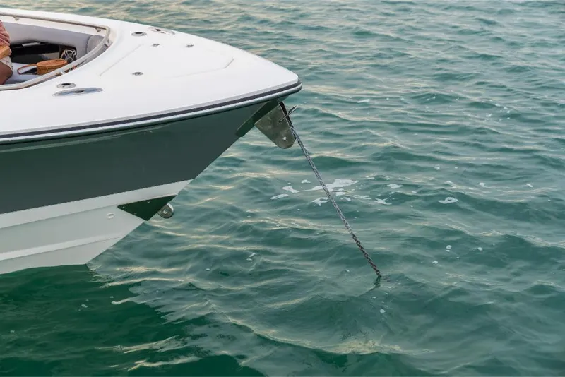 Slide: The Image of Boston Whaler 360 Outrage 2026 - 130