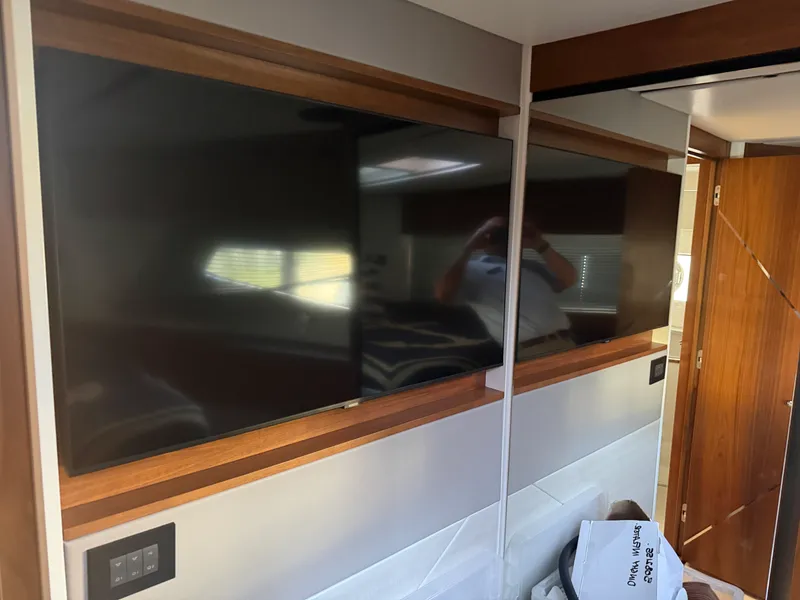 Slide: The Image of Sunseeker PREDATOR 55 2021 - 30