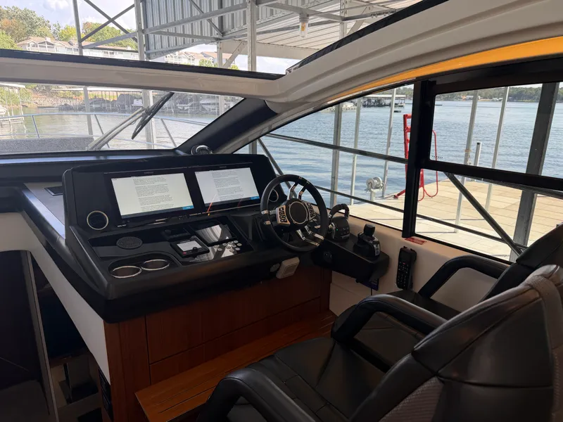 Slide: The Image of Sunseeker PREDATOR 55 2021 - 5