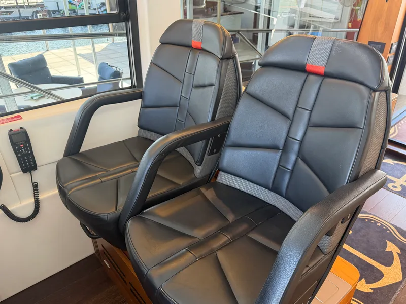 Slide: The Image of Sunseeker PREDATOR 55 2021 - 25