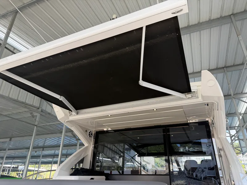 Slide: The Image of Sunseeker PREDATOR 55 2021 - 19