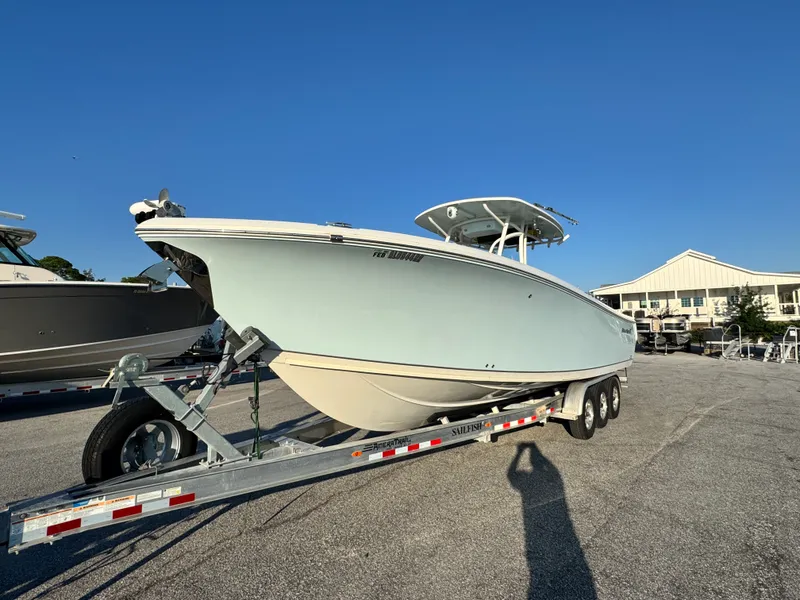 Slide: The Image of Sailfish 320 CC 2022 - 6