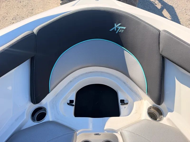 Slide: The Image of Mastercraft XT23 2017 - 50