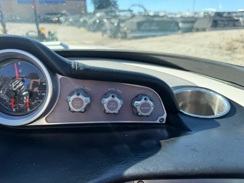 Slide: The Image of Mastercraft XT23 2017 - 37