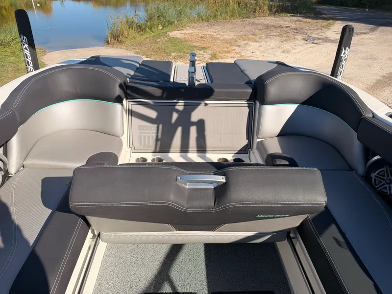 Slide: The Image of Mastercraft XT23 2017 - 20