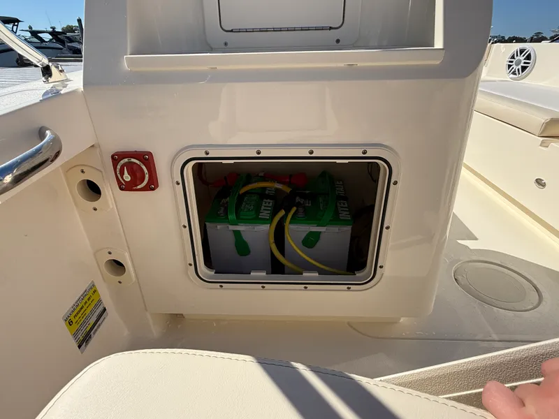 Slide: The Image of Scout 188 Sport Dorado 2027 - 18