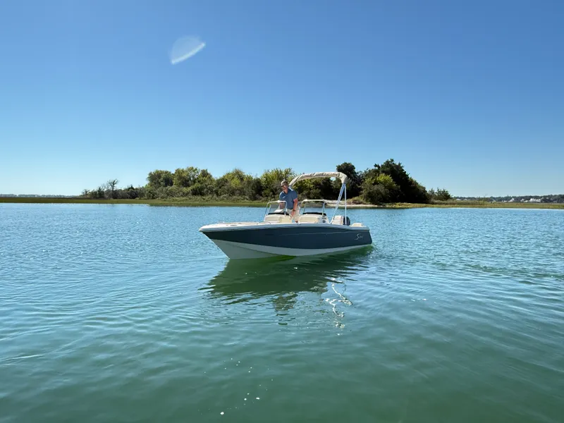 Slide: The Image of Scout 188 Sport Dorado 2027 - 4