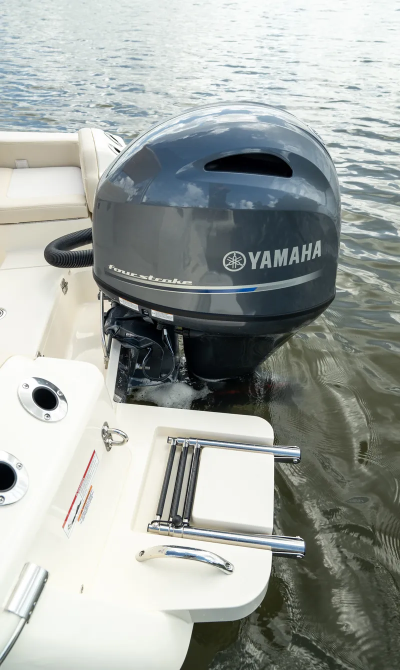 Slide: The Image of Scout 188 Sportfish 2027 - 18