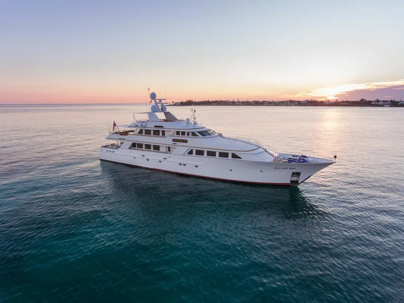 Slide: The Image of Palmer Johnson Pilothouse 1997 - 37