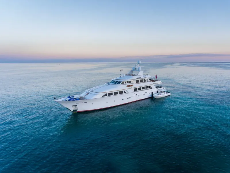 Slide: The Image of Palmer Johnson Pilothouse 1997 - 36