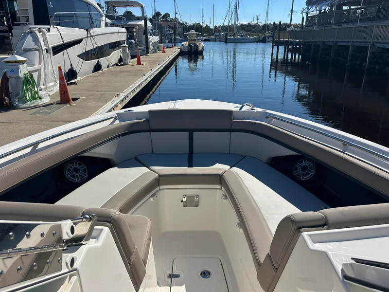 Slide: The Image of Boston Whaler 330 Vantage 2027 - 29