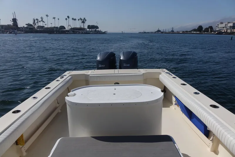 Slide: The Image of Parker Marine 2820 XLD Sport Cabin 2013 - 10