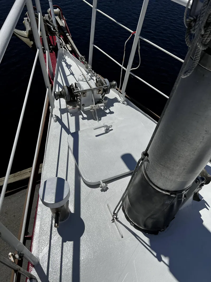 Slide: The Image of Custom Seakindly Marine Tucker 52 2006 - 22