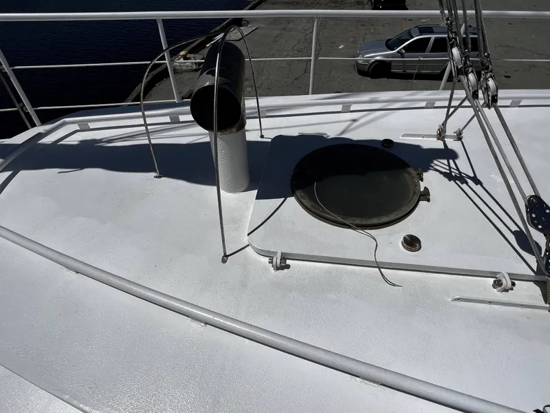 Slide: The Image of Custom Seakindly Marine Tucker 52 2006 - 25