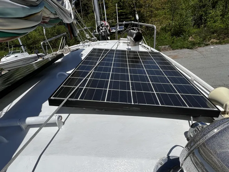 Slide: The Image of Custom Seakindly Marine Tucker 52 2006 - 29