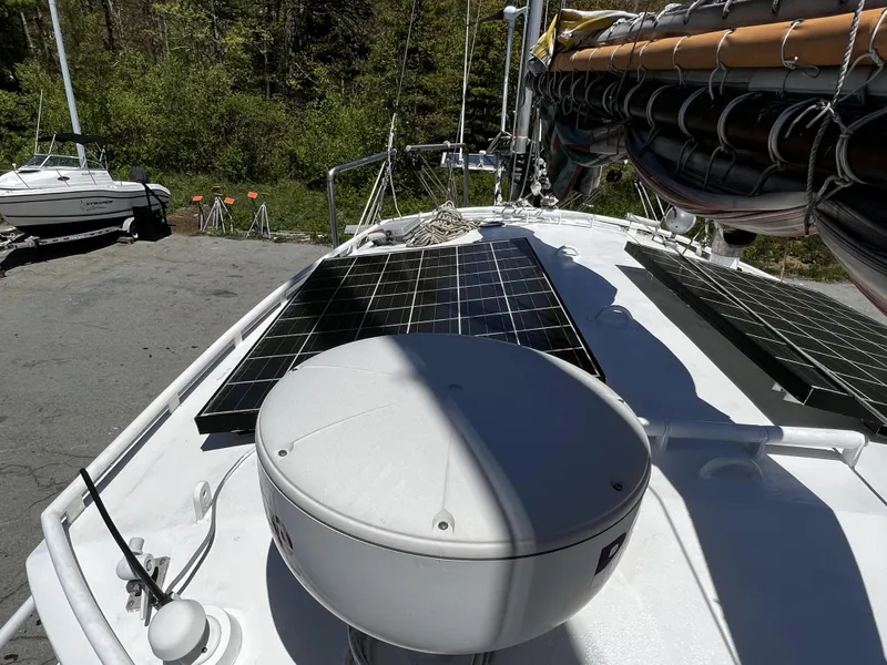 Slide: The Image of Custom Seakindly Marine Tucker 52 2006 - 30