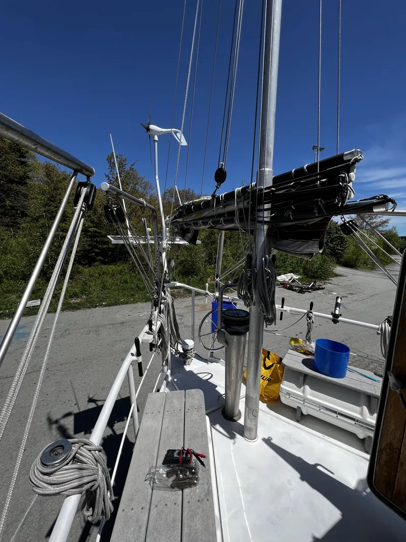 Slide: The Image of Custom Seakindly Marine Tucker 52 2006 - 37