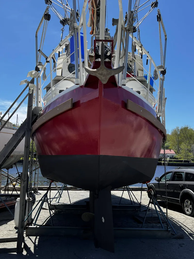 Slide: The Image of Custom Seakindly Marine Tucker 52 2006 - 4