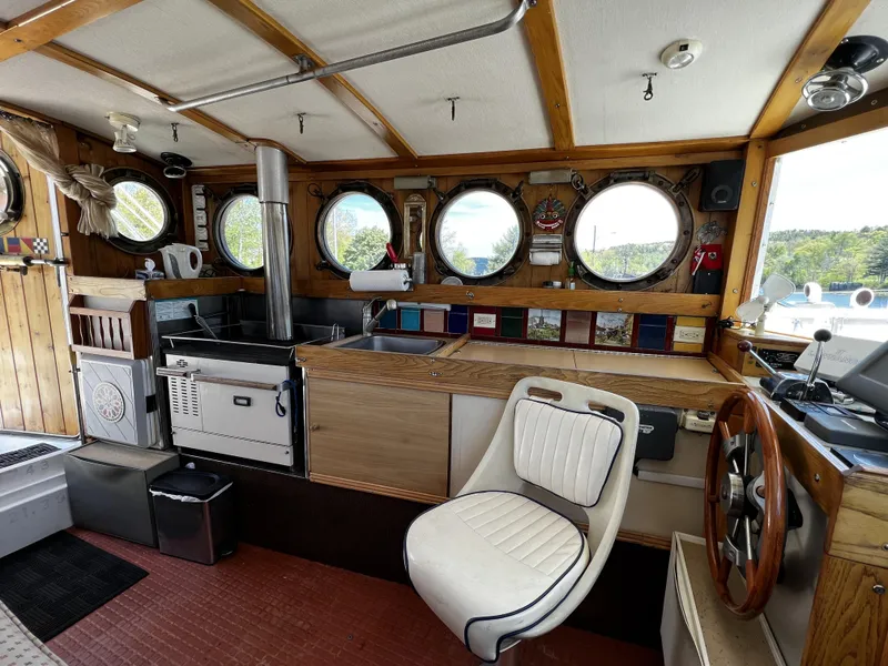 Slide: The Image of Custom Seakindly Marine Tucker 52 2006 - 49