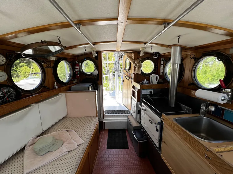 Slide: The Image of Custom Seakindly Marine Tucker 52 2006 - 52
