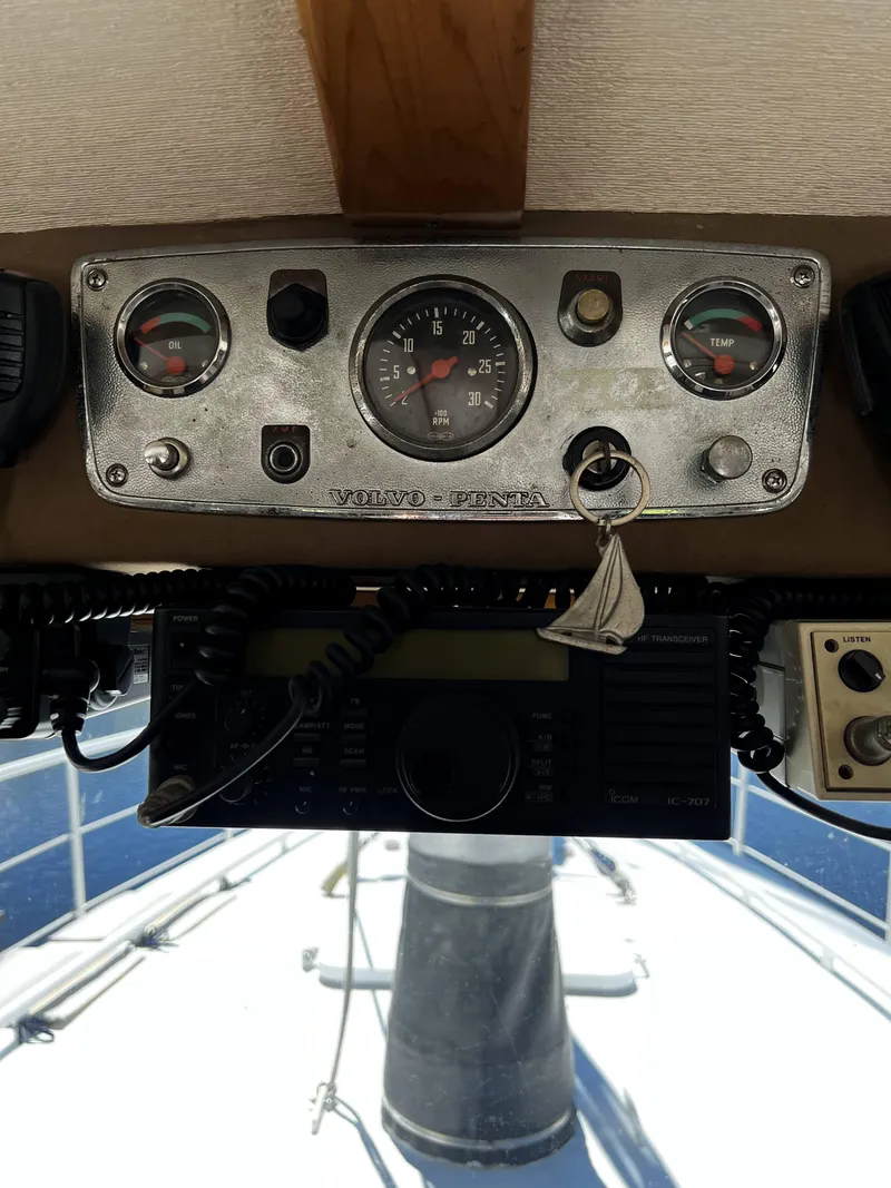 Slide: The Image of Custom Seakindly Marine Tucker 52 2006 - 62
