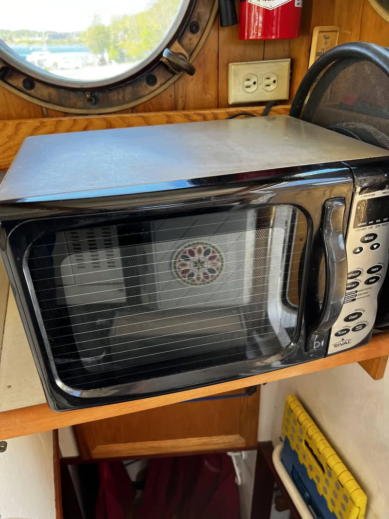 Slide: The Image of Custom Seakindly Marine Tucker 52 2006 - 69