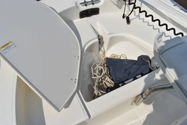 Slide: The Image of Boston Whaler 150 Montauk 2014 - 39