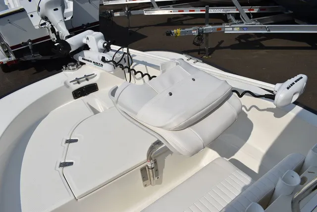 Slide: The Image of Boston Whaler 150 Montauk 2014 - 41