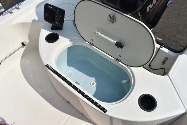 Slide: The Image of Boston Whaler 150 Montauk 2014 - 37