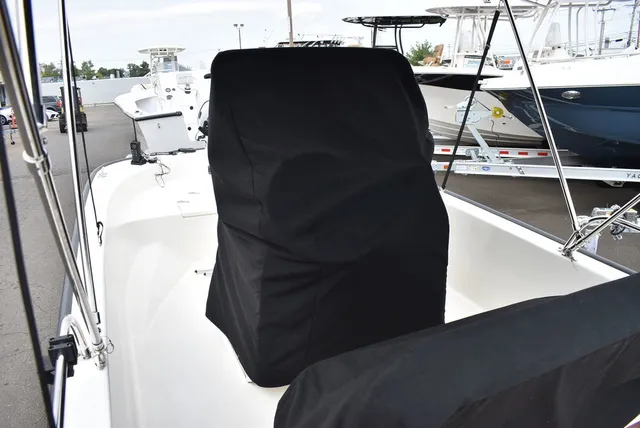 Slide: The Image of Boston Whaler 150 Montauk 2014 - 55