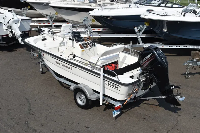 Slide: The Image of Boston Whaler 150 Montauk 2014 - 5