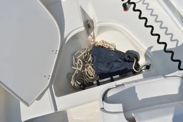 Slide: The Image of Boston Whaler 150 Montauk 2014 - 40