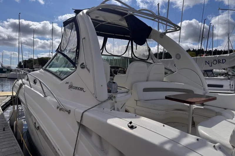 Slide: The Image of Sea Ray 340 Sundancer 2007 - 5