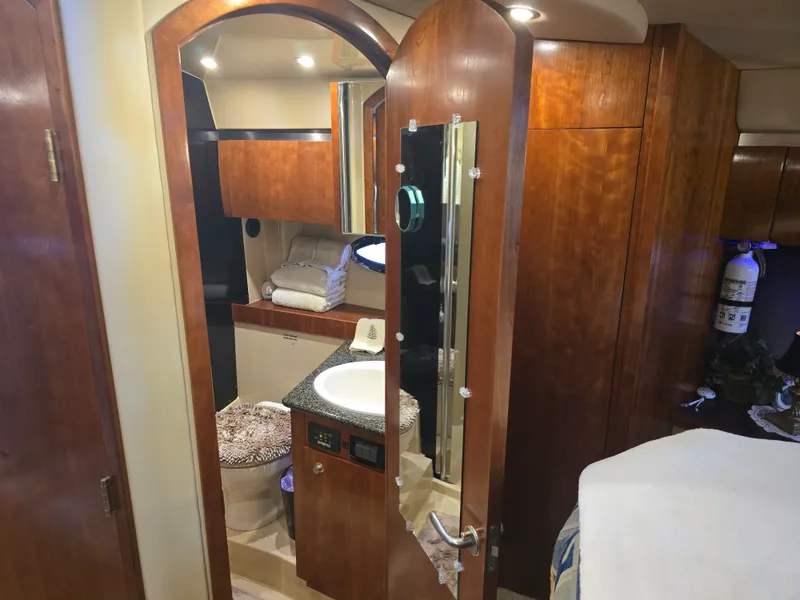 Slide: The Image of Cruisers 420 EXPRESS 2005 - 40