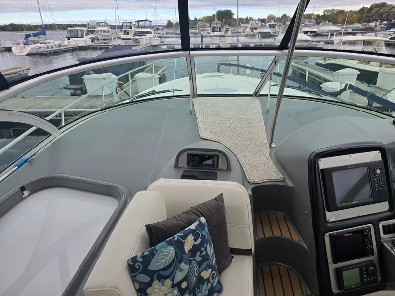 Slide: The Image of Cruisers 420 EXPRESS 2005 - 16